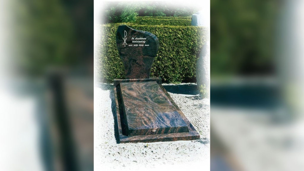 EM 90 10 Resize
