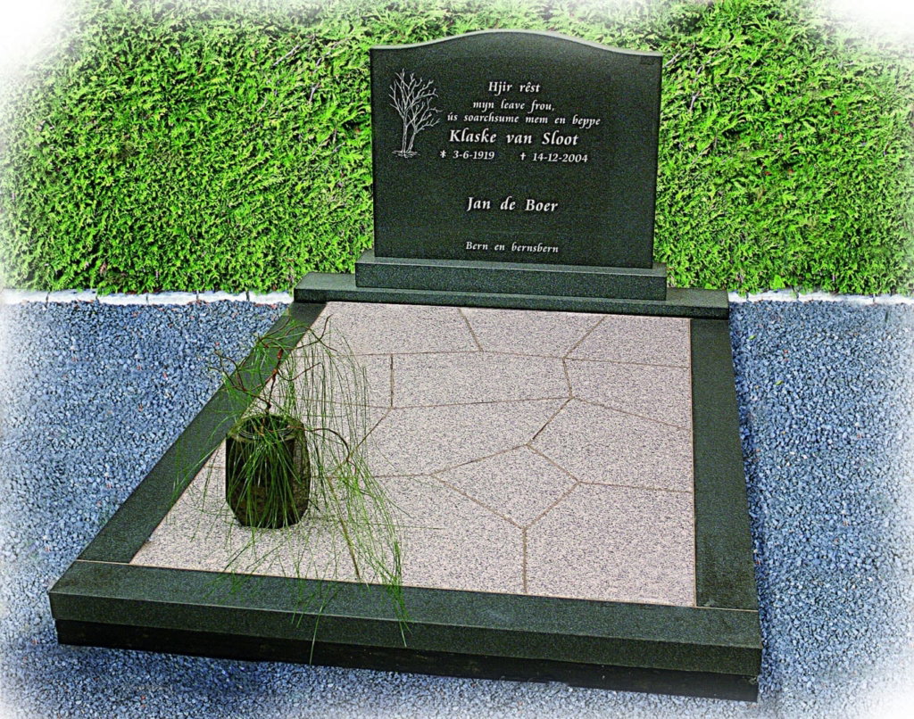 Dubbel grafmonument busgowetz en tarn graniet