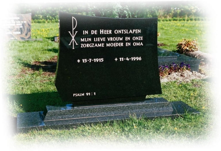 Dubbele grafsteen zwart en impala graniet 2