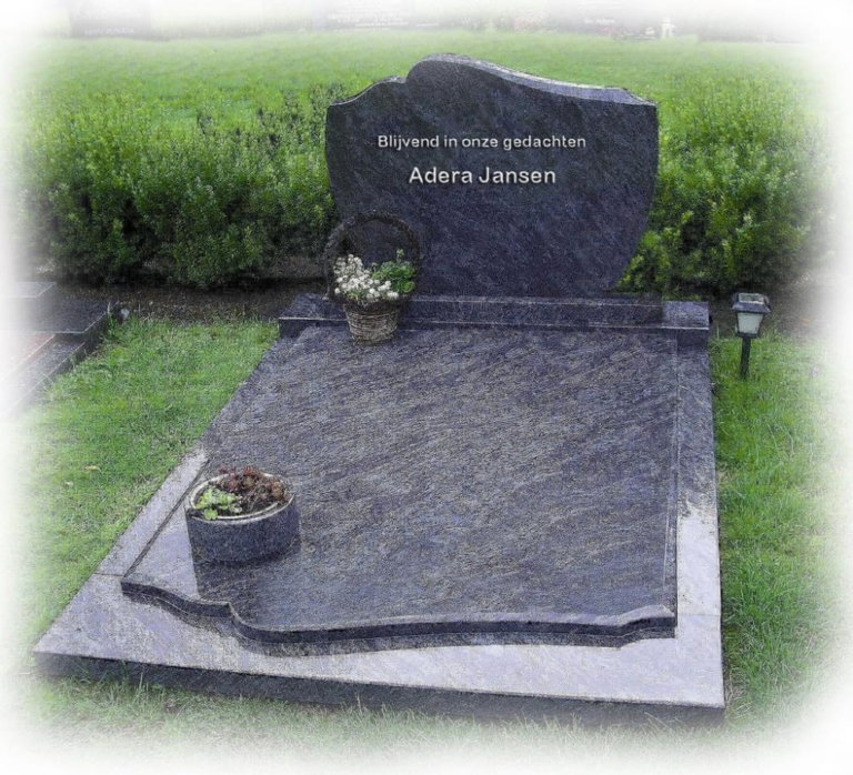fraai afgewerkt dubbel grafmonument in orion blue graniet