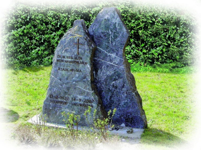grafsteen brok ruwe natuursteen