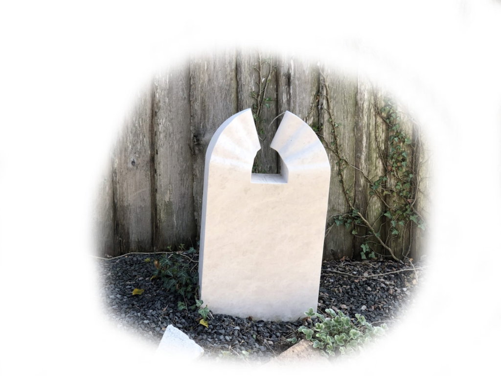 Apart grafmonument uit marmer 41 6