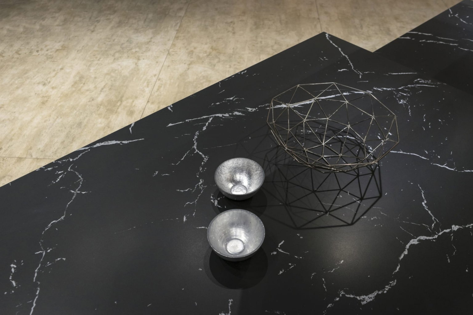 Marquina 16