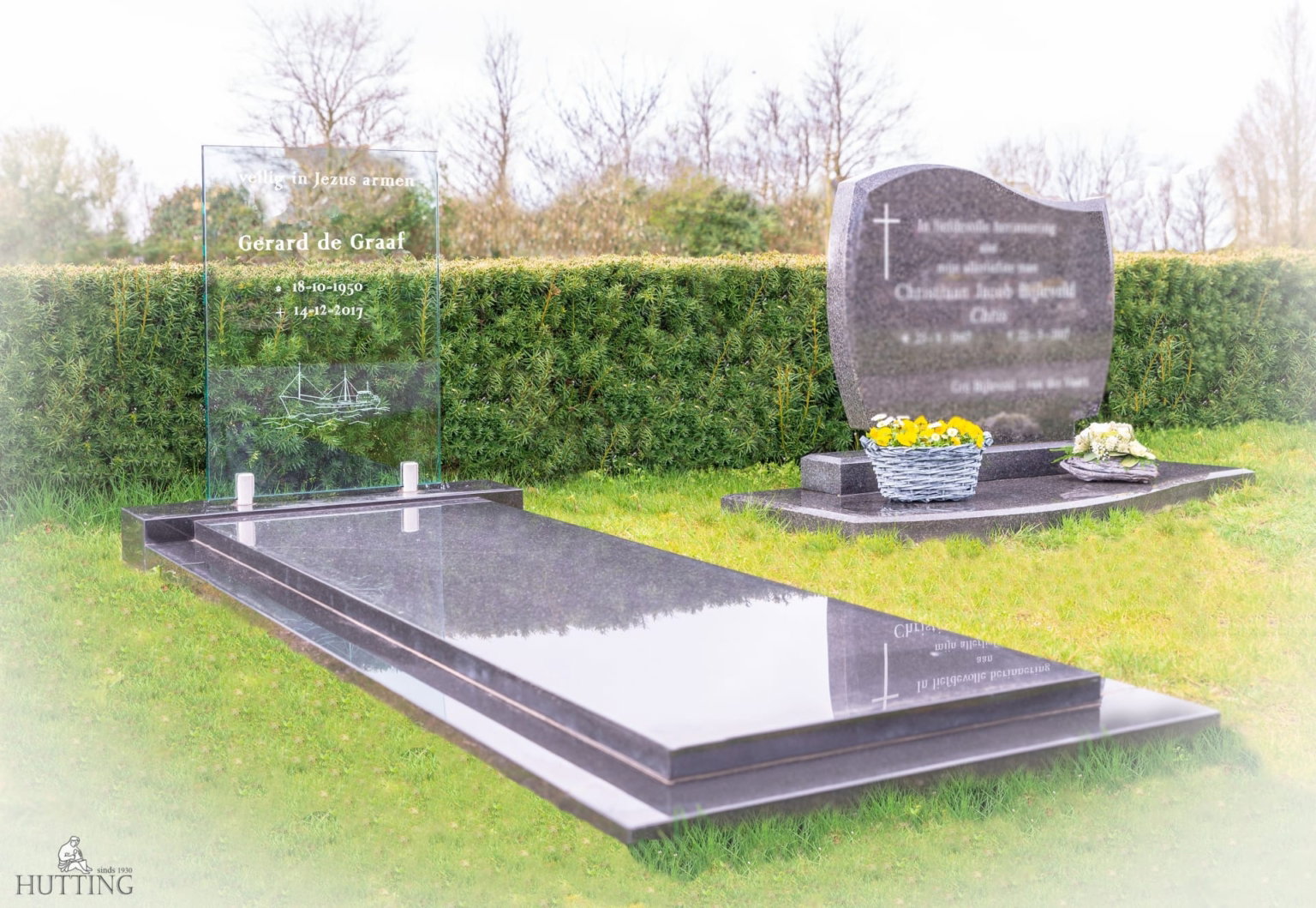 Modern granieten grafsteen met glasplaat