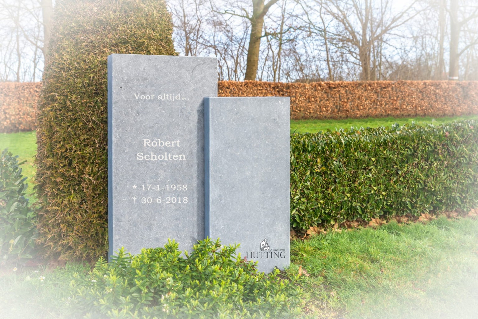 Grafsteen van Belgisch Hardsteen scaled