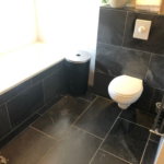 Natuursteen tegels badkamer Carbon Gold scaled