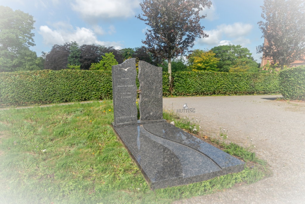 Grafmonument Harlingen scaled