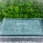 Gedenkplaat glas scaled