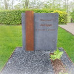 Grafmonument cortenstaal scaled