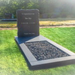 Grafmonument grijs scaled